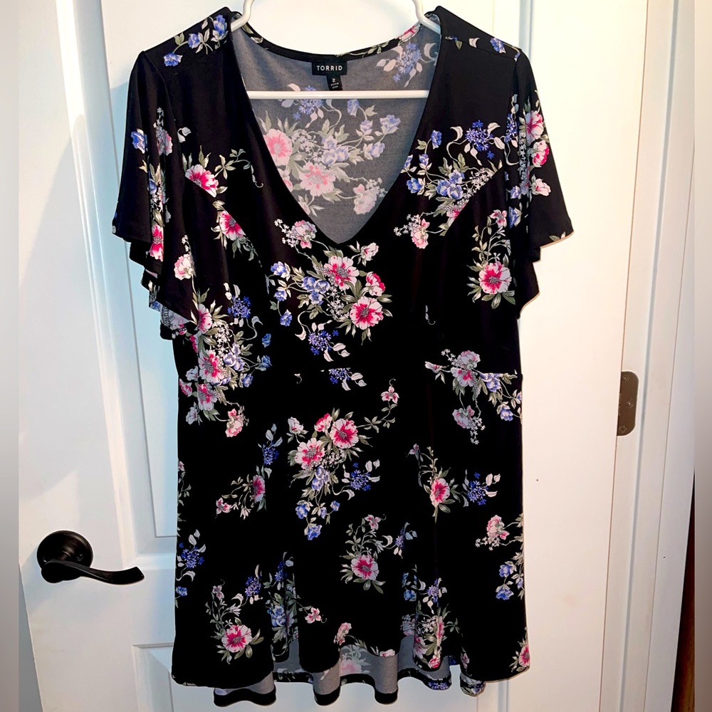 Torrid shirt